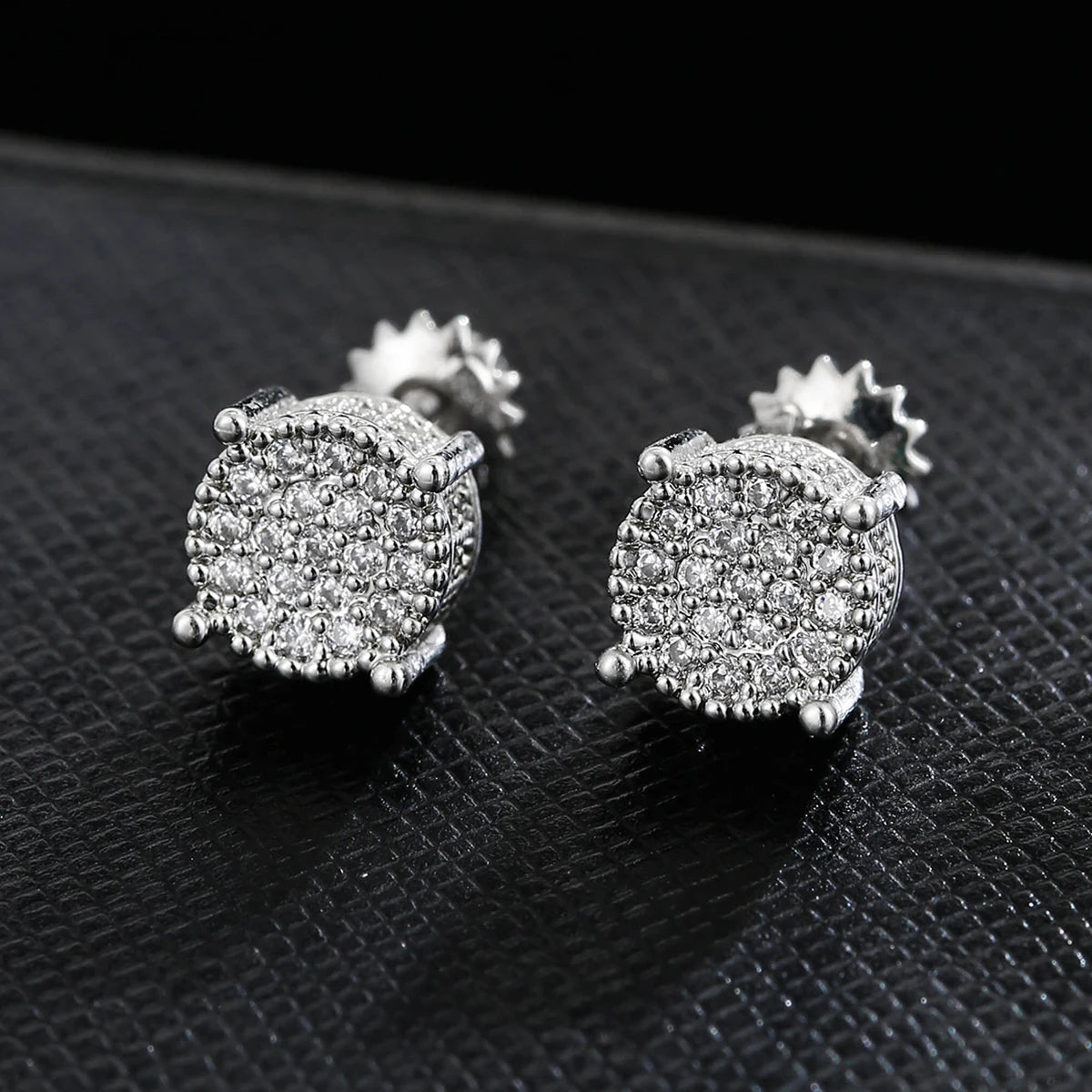Emmaya Rock Hip Hop Iced Out Stud Earring for Men Male Ice Studded Zircon Gold Color Piercing Ear Accessories Hiphop Trend Jewel